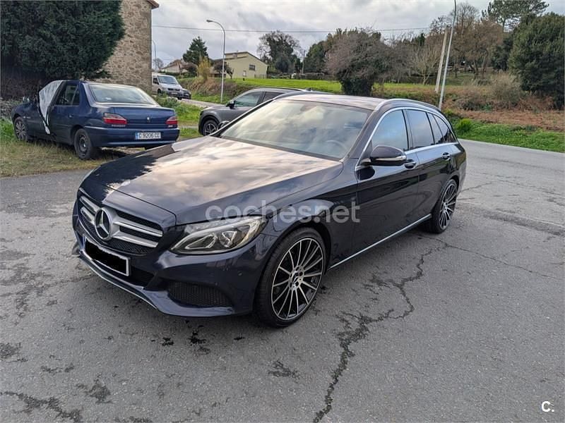 Usado Mercedes C200 Avantgarde 136 CV (100 kW) 2015 Azul Familiar
