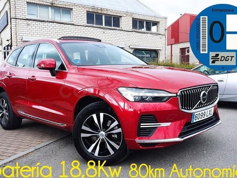 Usado Volvo XC60 Plus 350 CV (257 kW) 2022 Rojo SUV