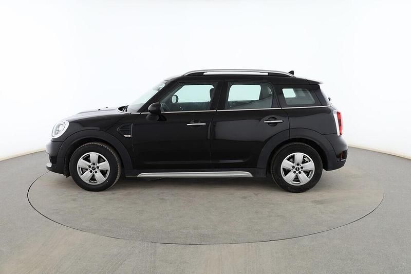 Usado Mini Cooper 135 CV (99 kW) 2018 Negro Utilitario