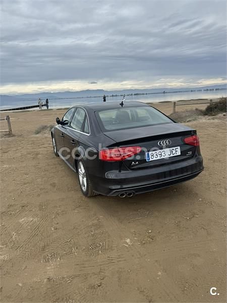 Usado Audi A4 190 CV (139 kW) 2015 Negro Berlina