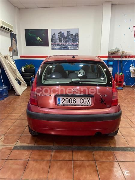 Usado Citroën C3 70 CV (51 kW) 2003 Rojo Utilitario