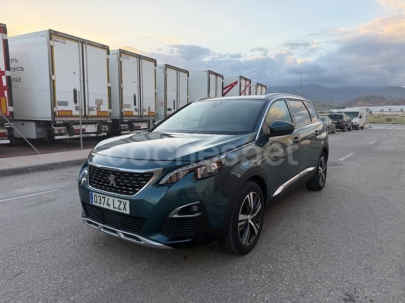 Verde Usado 2019 Peugeot 5008 GT-line Monovolumen | 15.999 € (Super precio) - Imagen 1/4
