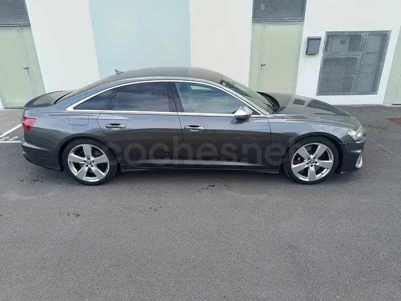 Usado Audi A6 S-Line 350 CV (257 kW) 2019 Gris / plata Berlina