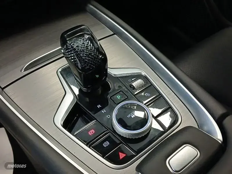 Usado Ebro s700 Luxury 147 CV (108 kW) 2025 Gris SUV