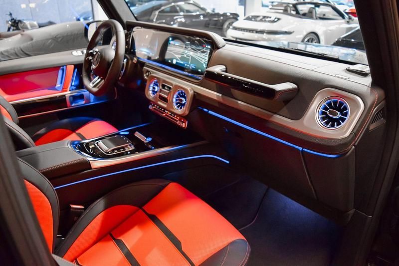 Nuevo Mercedes G63 AMG Exclusive 605 CV (444 kW) 2025 Negro SUV