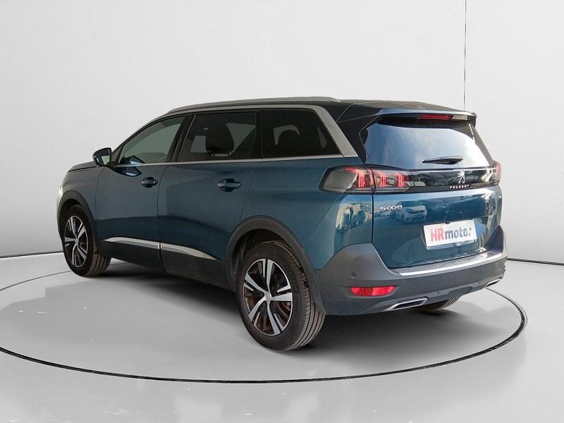 Usado Peugeot 5008 GT 131 CV (96 kW) 2021 Blanco Monovolumen