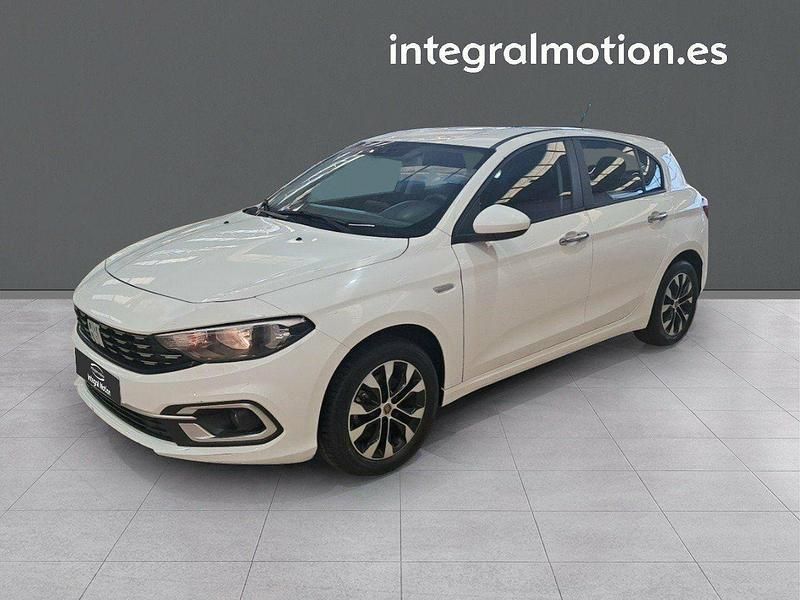 Usado Fiat Tipo City Life 100 CV (73 kW) 2023 Blanco Berlina