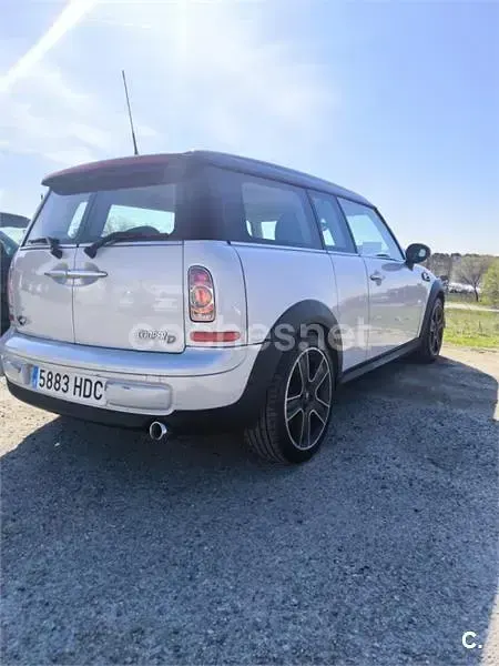 Usado Mini Cooper D Clubman 150 CV (110 kW) 2015 Gris / plata Familiar