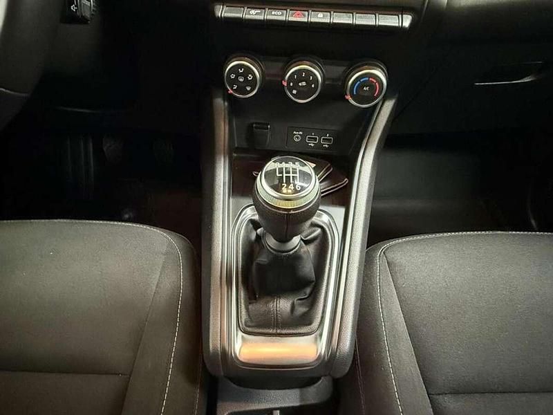 Usado Renault Captur Intens 91 CV (66 kW) 2021 Blanco SUV