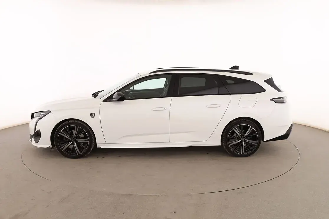 Usado Peugeot 308 GT 224 CV (164 kW) 2022 Blanco Familiar