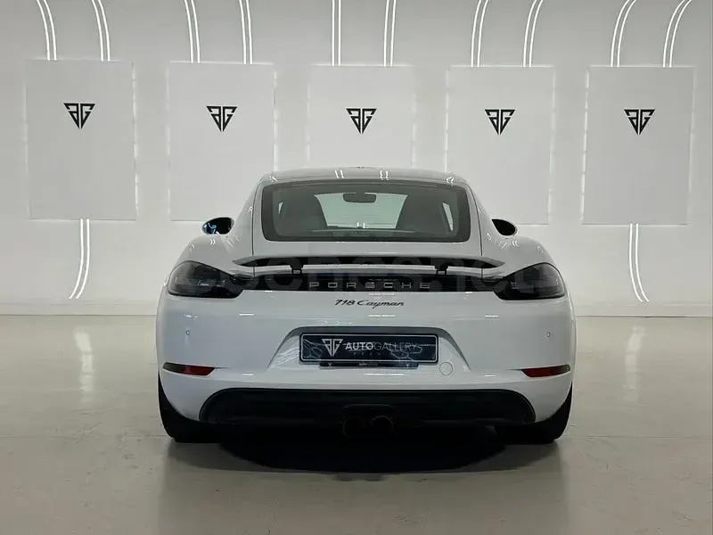 Usado Porsche 718 Cayman 300 CV (220 kW) 2019 Blanco Coupe