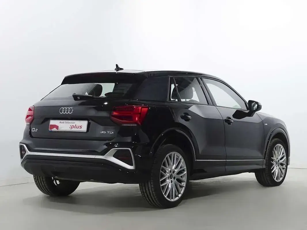 Usado Audi Q2 150 CV (110 kW) 2025 Negro SUV
