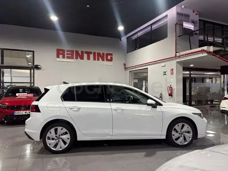 Occasion VW Golf VIII 116 ch (85 kW) 2025 Blanc Berline