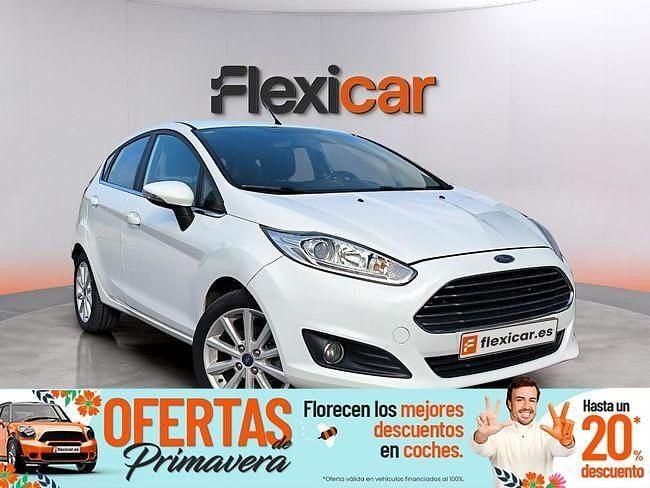 Usado Ford Fiesta Trend 100 CV (73 kW) 2016 Blanco