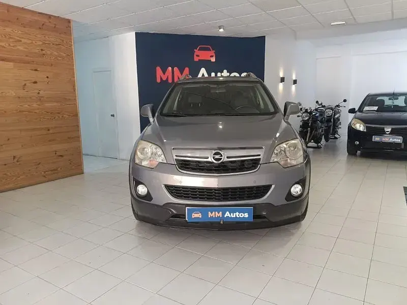 Usado Opel Antara Selective 163 CV (119 kW) 2015 Gris / plata SUV