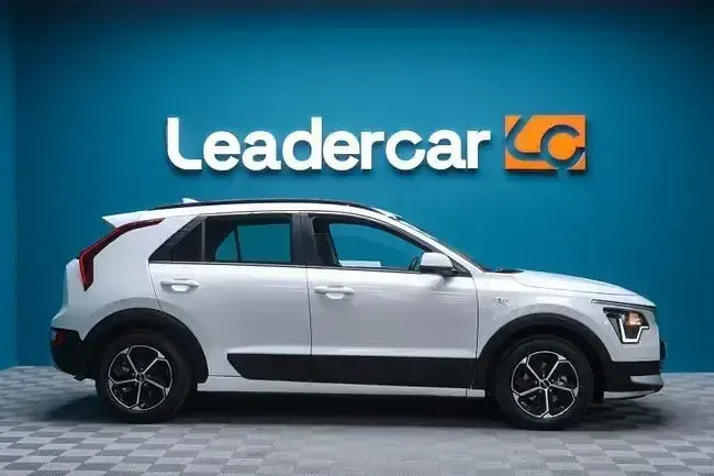 Usado Kia Niro 141 CV (103 kW) 2023 Blanco SUV