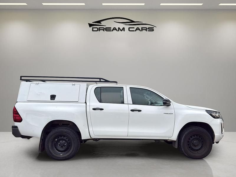 Usado Toyota HiLux 150 CV (110 kW) 2022 Blanco Pickup/Camioneta