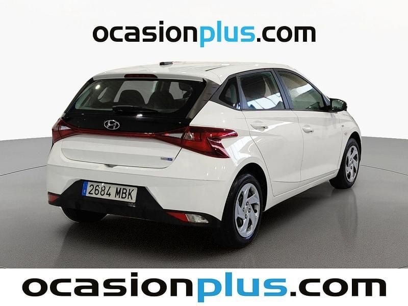 Usado Hyundai i20 100 CV (73 kW) 2022 Blanco Utilitario