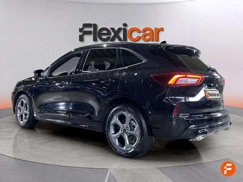 Usado Ford Kuga ST-Line 150 CV (110 kW) 2025 Negro SUV