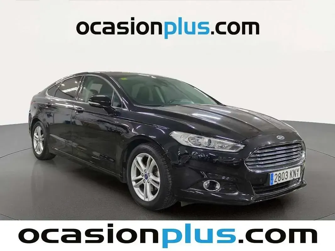 Usado Ford Mondeo Titanium 167 CV (122 kW) 2018 Negro Berlina