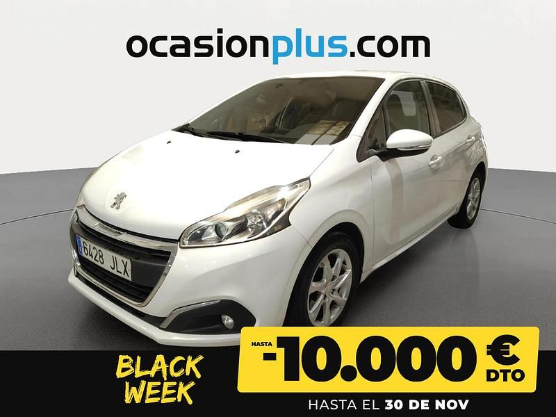 Blanco Usado 2016 Peugeot 208 Active Utilitario | 9800 € (Precio justo) - Imagen 1/4