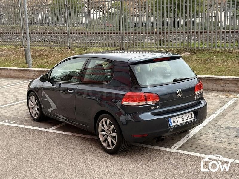Usado VW Golf VI Advance 110 CV (80 kW) 2009 Gris / plata Utilitario