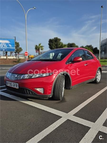 Usado Honda Civic Executive 140 CV (102 kW) 2008 Rojo Berlina