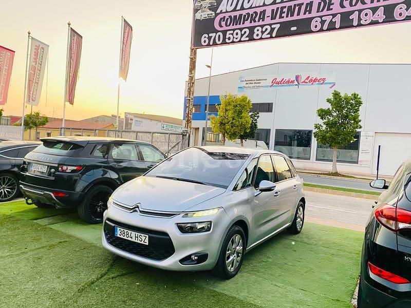 Usado Citroën C4 Picasso Attraction 120 CV (88 kW) 2013 Gris / plata Monovolumen