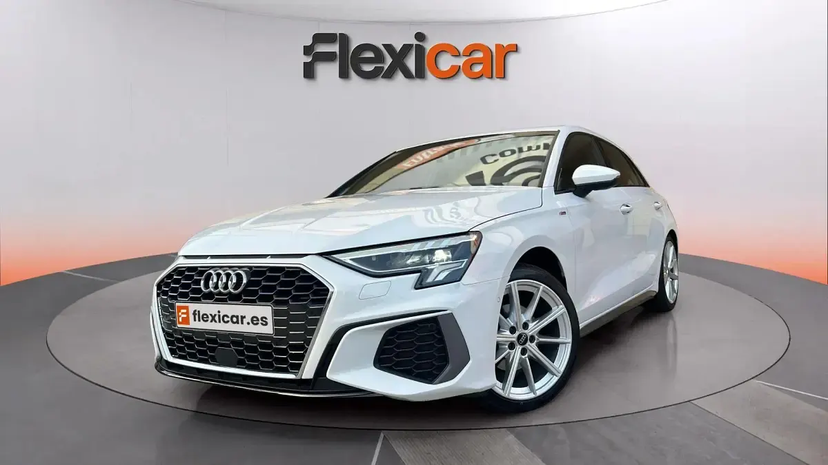 Usado Audi A3 Premium 150 CV (110 kW) 2023 Blanco Berlina