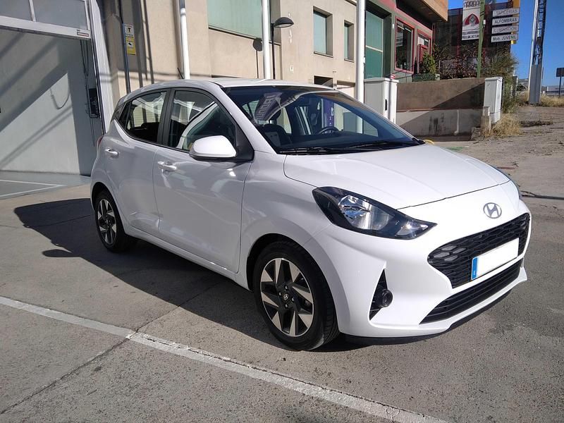 Nuevo 2025 Hyundai i10 Utilitario | 13.700 € (Buen precio) - Imagen 1/4