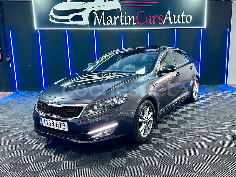Usado Kia Optima 136 CV (100 kW) 2013 Gris / plata Berlina