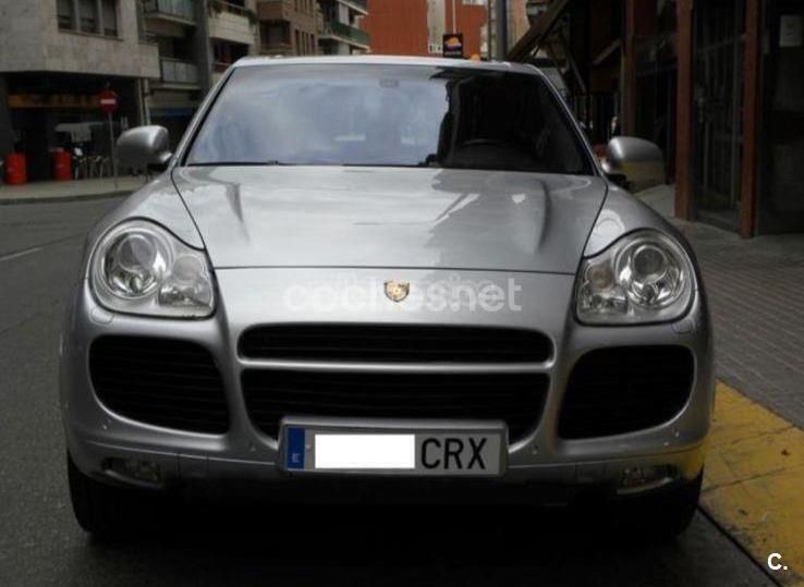 Gris / plata Usado 2004 Porsche Cayenne Turbo SUV | 11.800 € (Precio justo) - Imagen 1/4