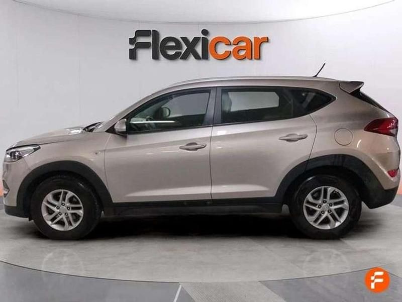 Usado Hyundai Tucson 116 HP (85 kW) 2018 Cinzento SUV