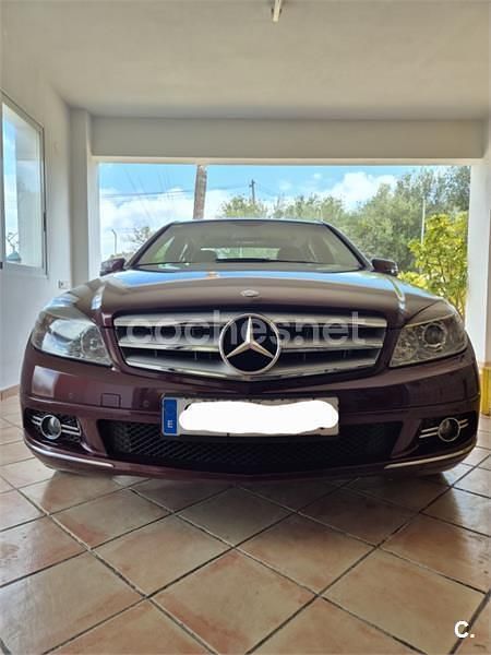 Usado Mercedes C180 Avantgarde 156 CV (114 kW) 2009 Granate Berlina