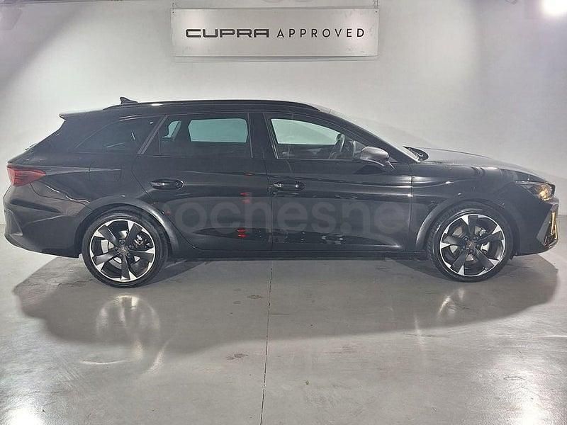 Usado Cupra Leon 150 CV (110 kW) 2025 Negro Familiar