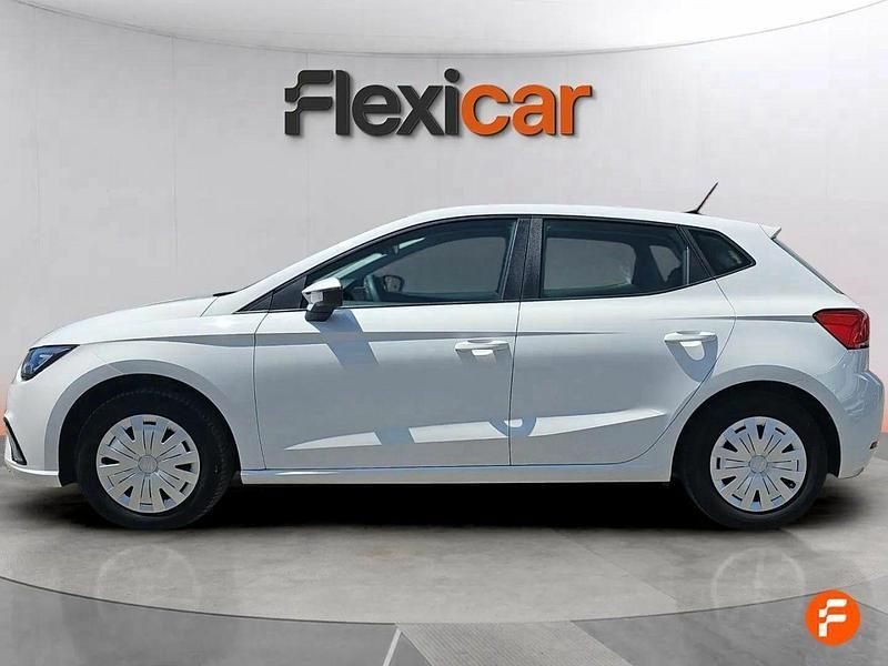 Usado Seat Ibiza Reference 80 CV (58 kW) 2021 Blanco Berlina