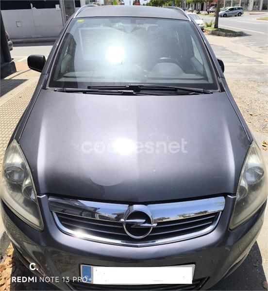 Gris / plata Usado 2010 Opel Zafira Enjoy Plus Monovolumen | 4400 € (Precio justo) - Imagen 1/4