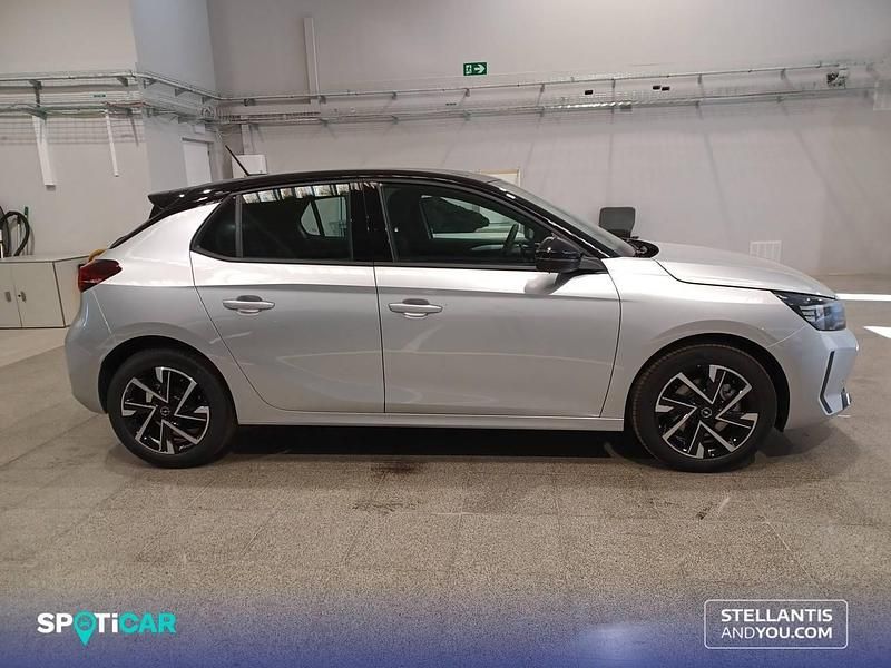 Nuevo Opel Corsa 100 CV (73 kW) 2026 Gris Utilitario