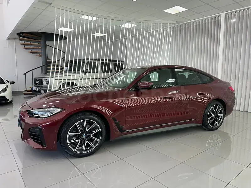 Usado BMW 420 Comfort Edition 190 CV (139 kW) 2022 Granate Coupe