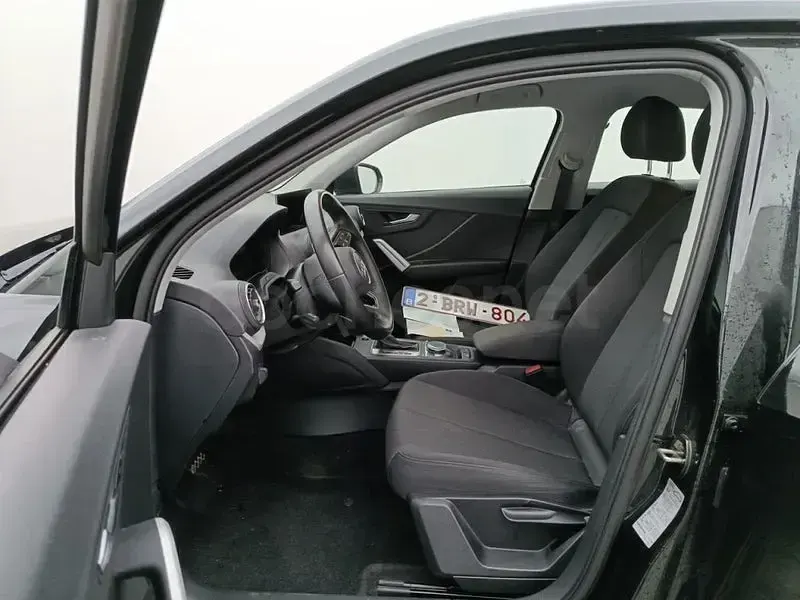Usado Audi Q2 Advanced Plus 116 CV (85 kW) 2022 Negro SUV