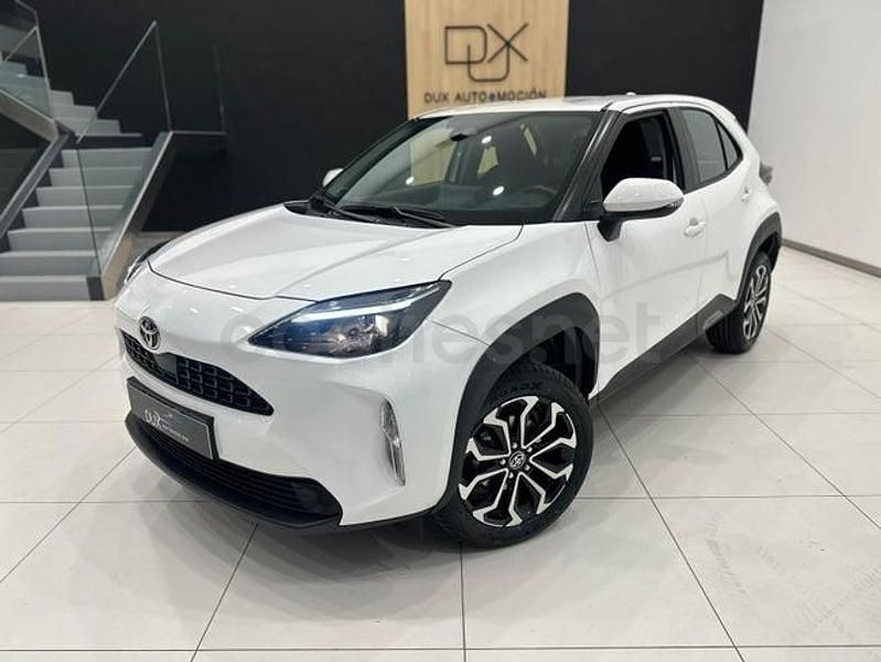 Usado Toyota Yaris Cross Active 116 CV (85 kW) 2024 Blanco SUV