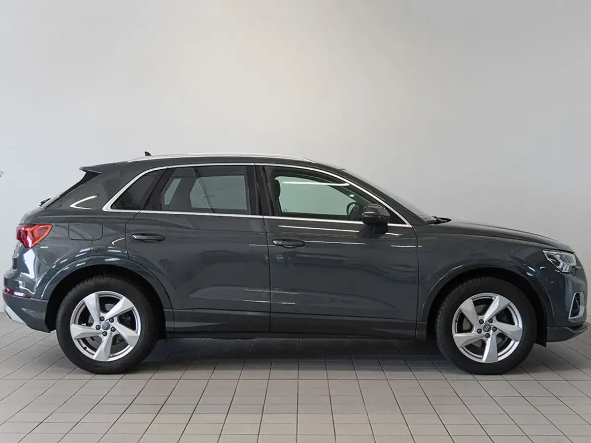 Usado Audi Q3 Advanced Plus 150 CV (110 kW) 2019 Gris SUV