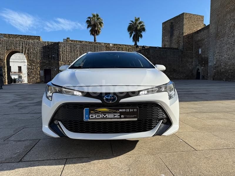 Usado Toyota Corolla Business Edition 122 CV (89 kW) 2021 Blanco Familiar