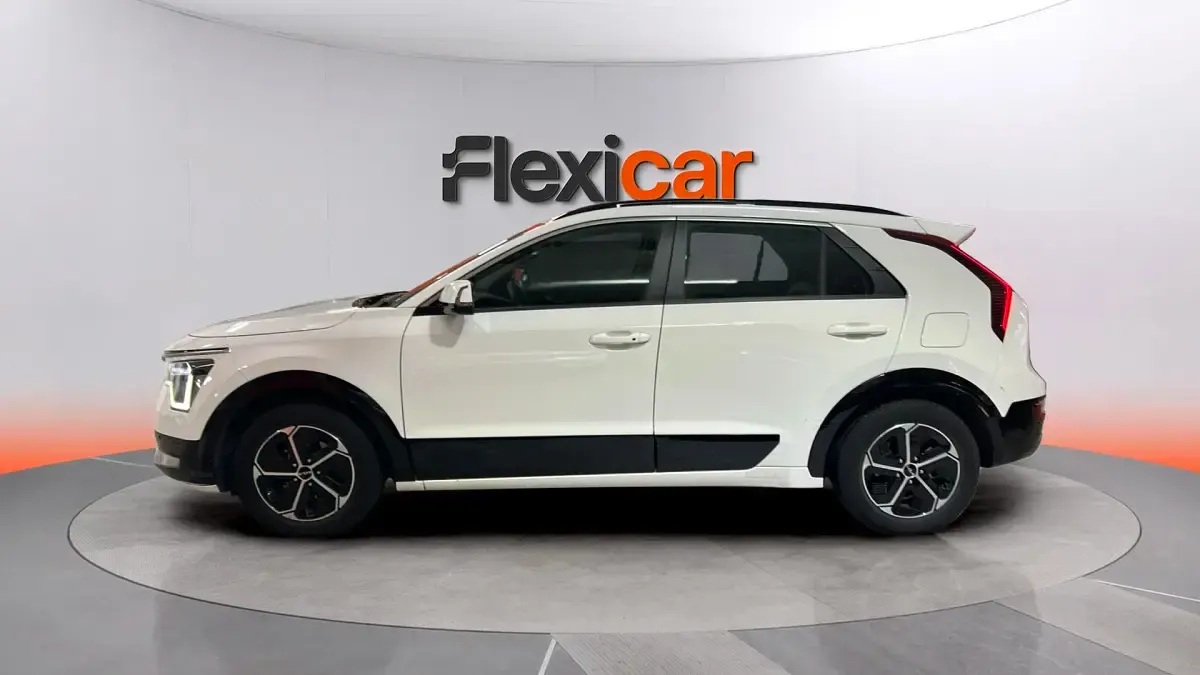 Usado Kia Niro 141 CV (103 kW) 2022 Blanco SUV