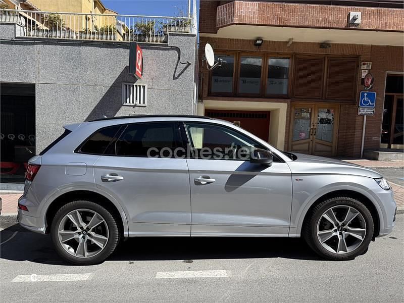 Usado Audi Q5 S-Line 163 CV (119 kW) 2020 Gris / plata SUV