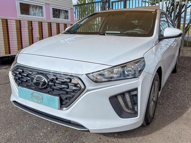 Usado Hyundai Ioniq 141 CV (103 kW) 2022 Blanco Utilitario