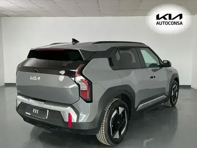 Usado Kia EV3 Earth 150 kW (204 CV) 2025 Gris SUV