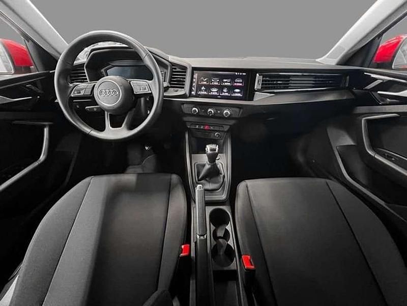 Usado Audi A1 Sportback 95 CV (69 kW) 2023 Rojo Utilitario