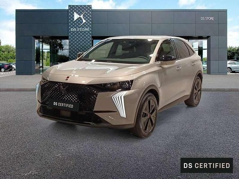Gris Usado 2024 DS Automobiles DS7 Crossback Performance SUV | 31.990 € (Precio justo) - Imagen 1/4