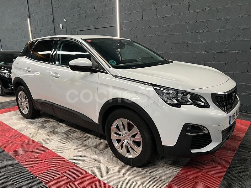 Blanco Usado 2017 Peugeot 5008 Active Monovolumen | 14.990 € (Super precio) - Imagen 1/4